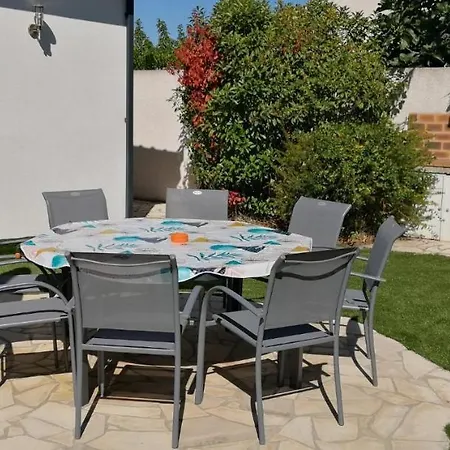 Ancolie Climatisée Avec Piscine Chauffée De Mai à Septembre Villa Magalas